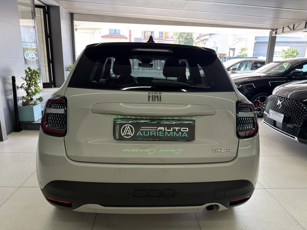 FIAT 600 1200 HYBRID 110 CV ICON KM 5240